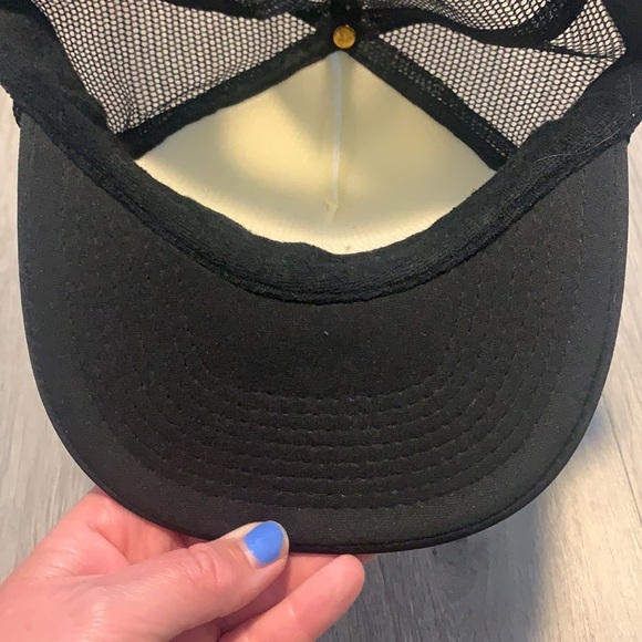 Shaka People Mesh Snapback Hat - Picture 4 of 6